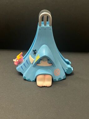 1001MOONS Where’s the Elephant Slide Series Figures Pop Mart